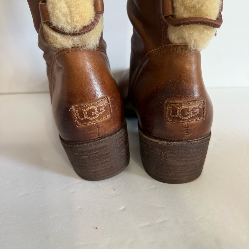 Ugg Cary Leather Mid Calf Pull On Heeled Boots Women’s Size 8.5 - Picture 6 of 10